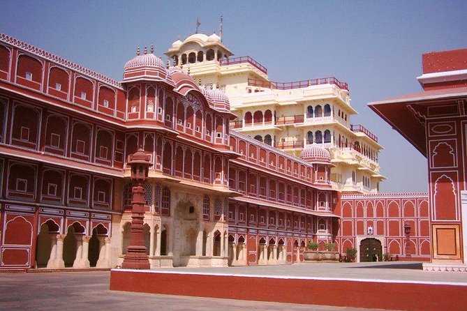 Jaipur City & Excursion Tour