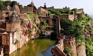 2 Nights and 3 Days
Customize Now This tour is as per your convenience. You are completely free to choose car, hotel, places to visit, and activities as per your wish and comfort. Or you may also follow the suggested itinerary to help you plan your trip.
Udaipur (1N)
Chittorgarh (1N)