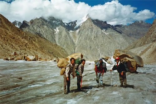 Sara Umga Pass Trek