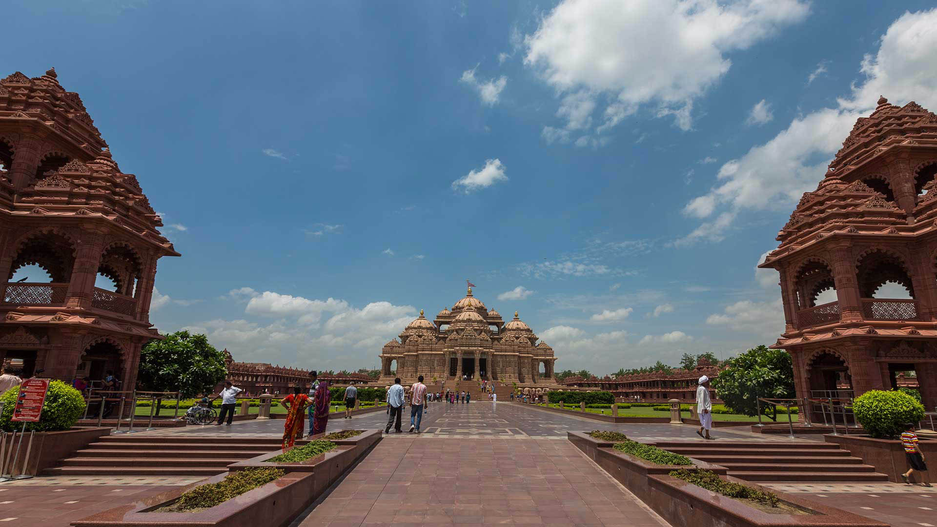 Wide Drone Clicked Image of Akshardham Temple Delhi 