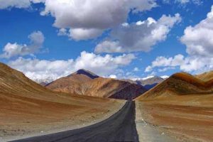 Golden-Triangle-with-Amritsar-and-Leh